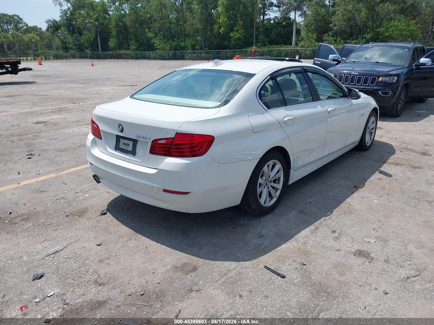 2015 BMW 5er VIN WBA5A5C50FD518129 IAAI salvage auction — NORMAL WEAR, Clear (Florida), sold $1,300 on 2026-07-29 (photo 4)