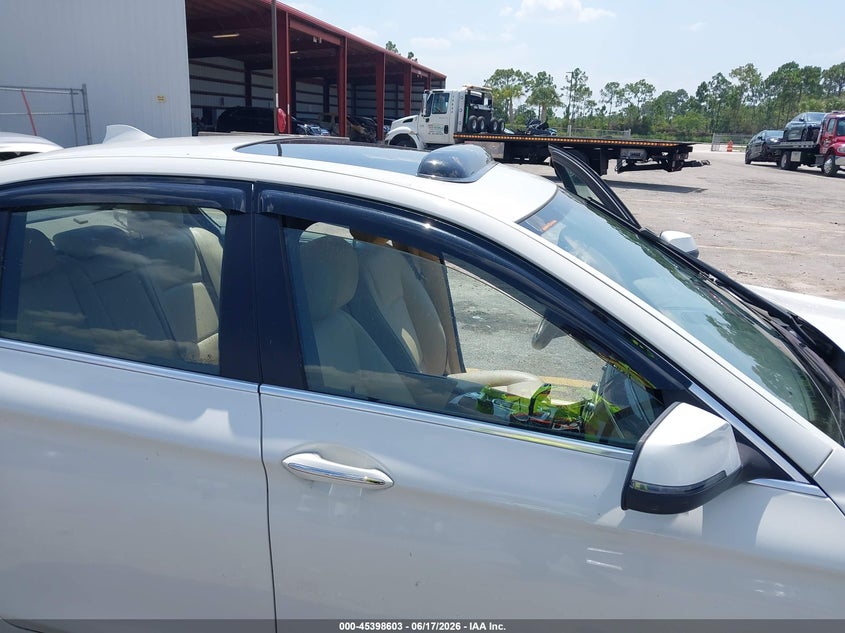 2015 BMW 5er VIN WBA5A5C50FD518129 IAAI salvage auction — NORMAL WEAR, Clear (Florida), sold $1,300 on 2026-07-29 (photo 6)