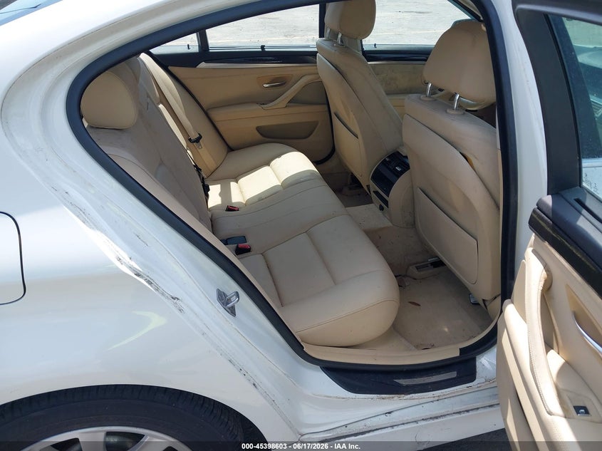 2015 BMW 5er VIN WBA5A5C50FD518129 IAAI salvage auction — NORMAL WEAR, Clear (Florida), sold $1,300 on 2026-07-29 (photo 8)