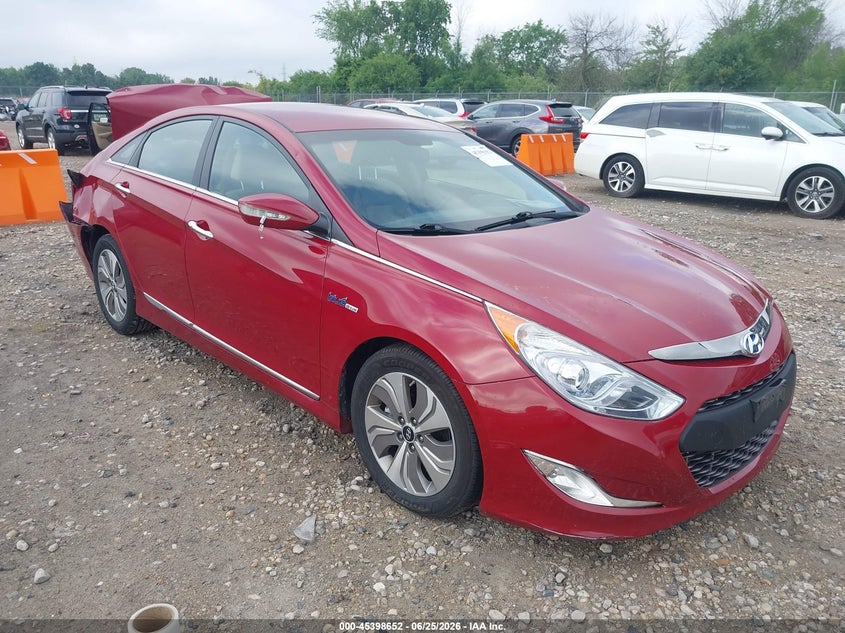2013 Hyundai Sonata VIN KMHEC4A49DA083798 IAAI salvage auction — FRONT & REAR, Junk Bill Of Sale Mv2459 (Wisconsin), sold $275 on 2026-07-23 (photo 1)