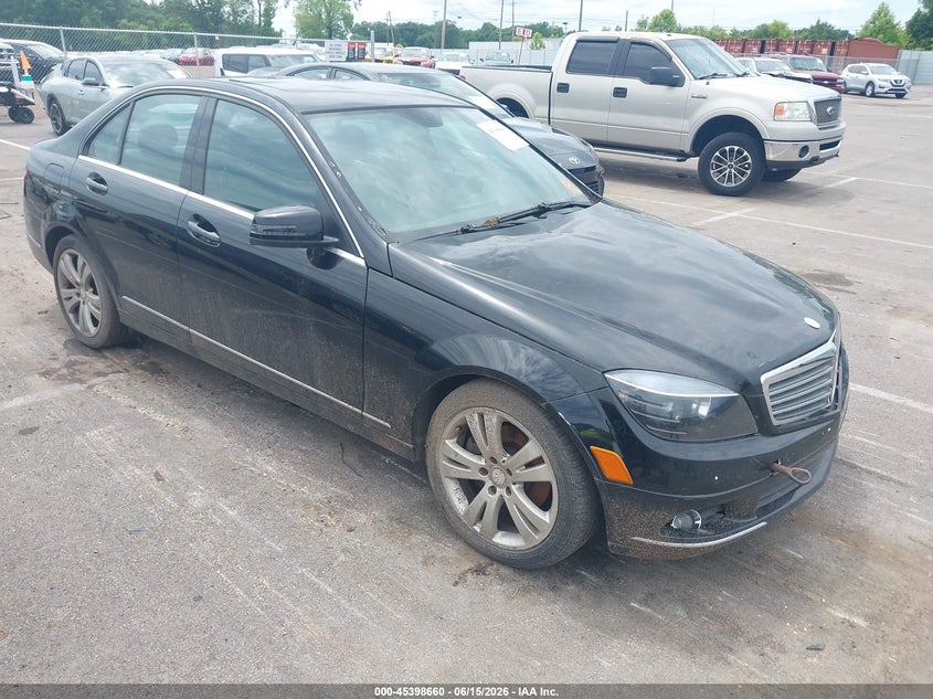 2010 Mercedes-benz C class VIN WDDGF8BB3AF471543 IAAI salvage auction — NORMAL WEAR, Clear (Tennessee), sold $500 on 2026-07-28 (photo 1)
