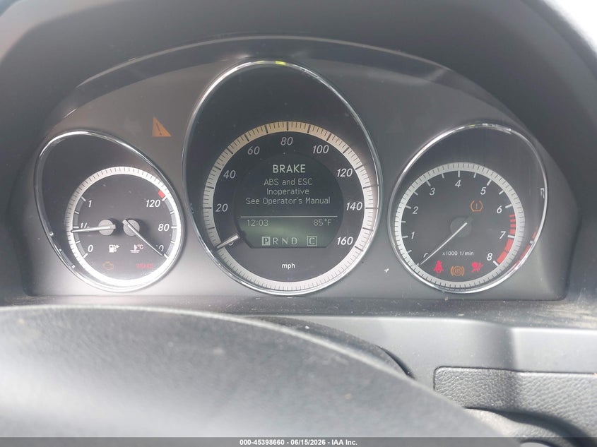 2010 Mercedes-benz C class VIN WDDGF8BB3AF471543 IAAI salvage auction — NORMAL WEAR, Clear (Tennessee), sold $500 on 2026-07-28 (photo 7)