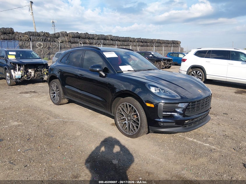 2019 Porsche Macan VIN WP1AA2A58KLB00497 IAAI salvage auction — RIGHT FRONT, Salvage Title, sold $15,600 on 2026-08-15 (photo 1)