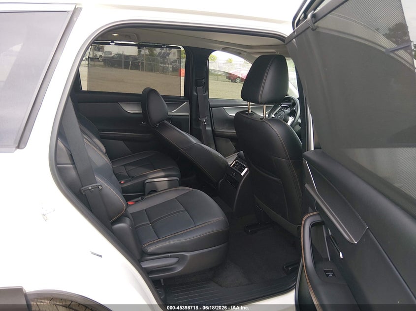 2024 Mazda Cx-90 VIN JM3KKDHD4R1125518 IAAI salvage auction — RIGHT FRONT, Salvage (Virginia), sold $16,650 on 2026-07-17 (photo 8)