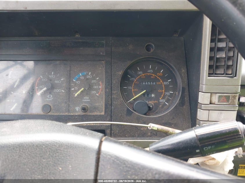 1995 Isuzu VIN JALK7A12XS3200510 IAAI salvage auction — ENGINE BURN, Salvage - Greater Than 75% (Maryland), sold $1,300 on 2026-07-06 (photo 6)