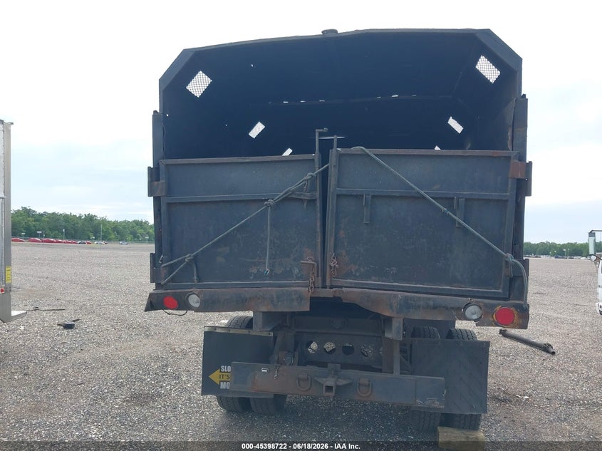 1995 Isuzu VIN JALK7A12XS3200510 IAAI salvage auction — ENGINE BURN, Salvage - Greater Than 75% (Maryland), sold $1,300 on 2026-07-06 (photo 8)