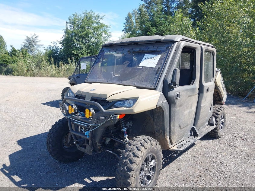2024 Cf moto Uforce VIN LCELV1ZA3R6002433 IAAI salvage auction — FRAME DAMAGE, Wait Title, sold $7,150 on 2026-08-05 (photo 2)