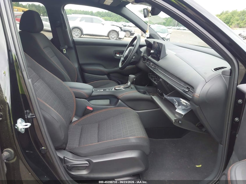 2026 Honda Hr-v VIN 3CZRZ2H54TM743068 IAAI salvage auction — FRONT END, Salvage Title, sold $7,600 on 2026-07-29 (photo 5)