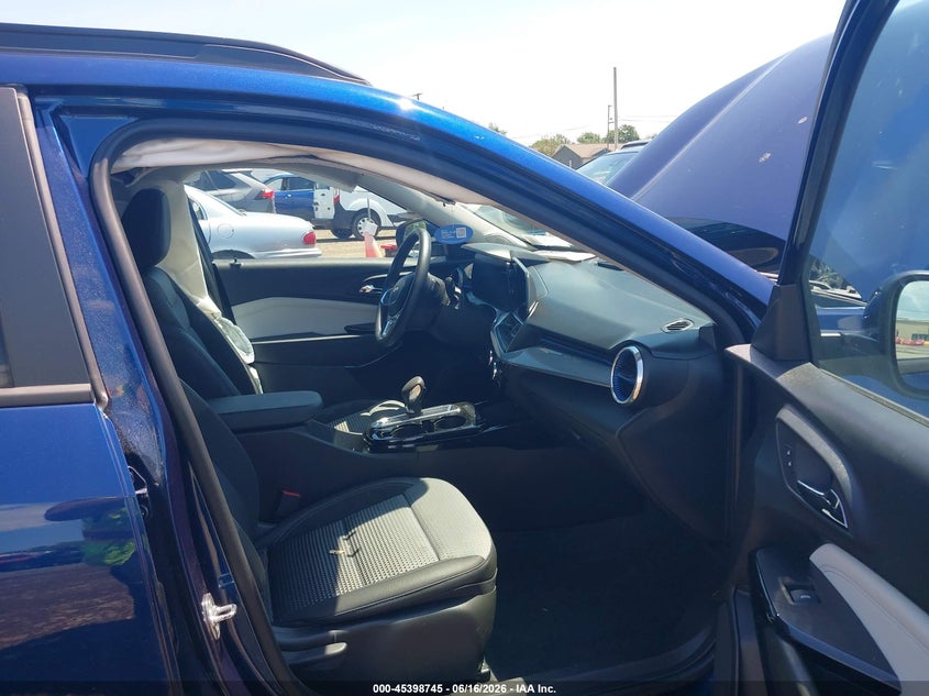2024 Chevrolet Trax VIN KL77LHE2XRC104325 IAAI salvage auction — REAR END, Salvage Title, sold $1,750 on 2026-07-22 (photo 5)