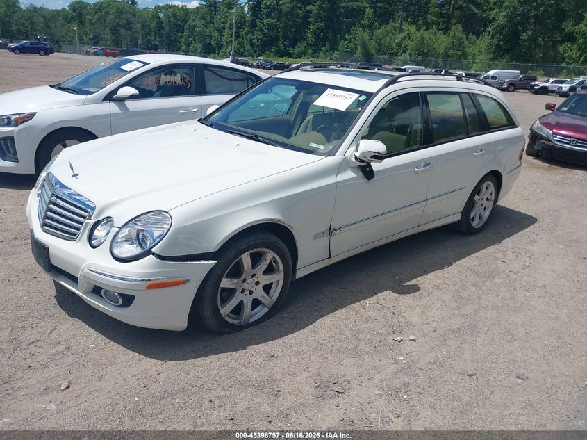 2007 Mercedes-benz E-klasse VIN WDBUH87X67X217290 IAAI salvage auction — LEFT FRONT, Clear (Massachusetts), sold $425 on 2026-07-31 (photo 2)