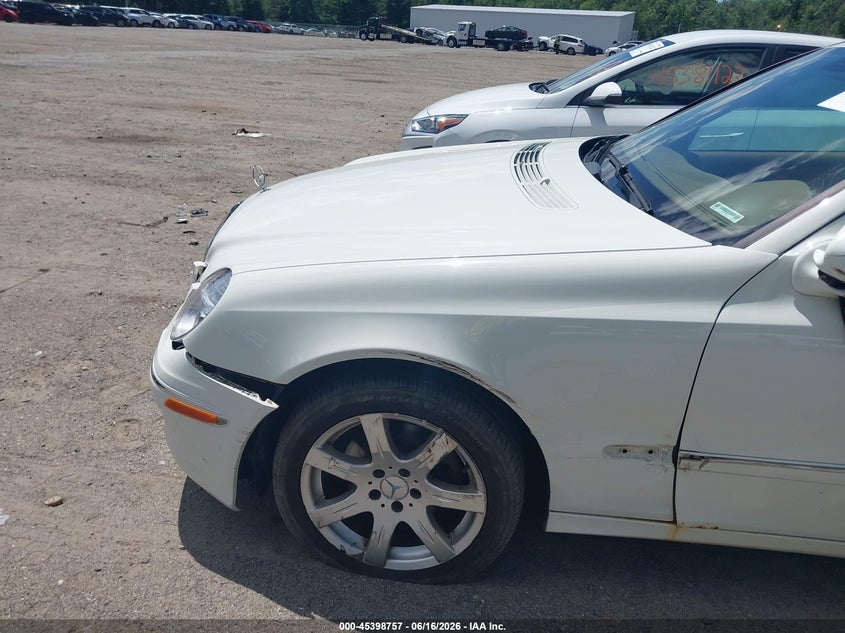2007 Mercedes-benz E-klasse VIN WDBUH87X67X217290 IAAI salvage auction — LEFT FRONT, Clear (Massachusetts), sold $425 on 2026-07-31 (photo 6)