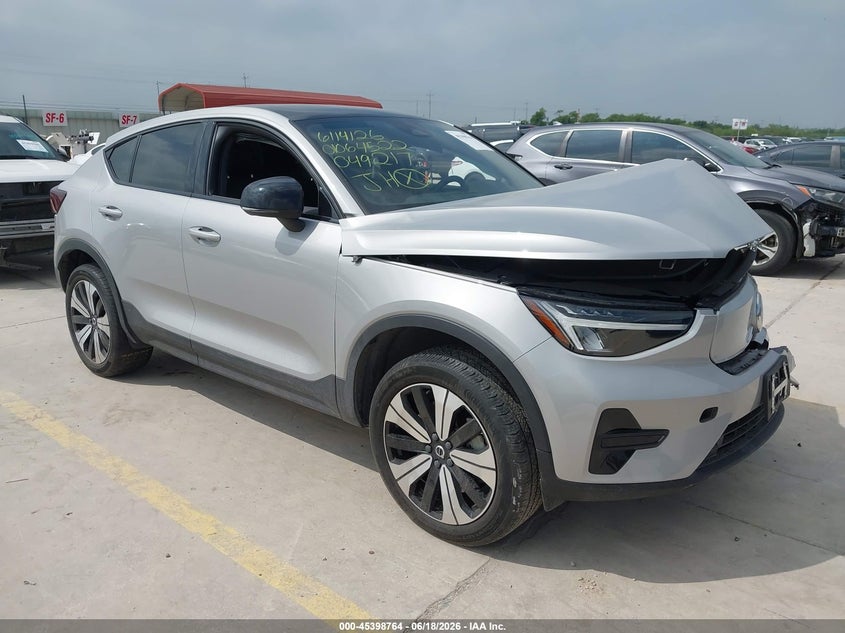 2023 Volvo C40 VIN YV4ED3GK6P2049217 — IAAI salvage auction photo