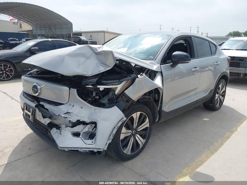 2023 Volvo C40 VIN YV4ED3GK6P2049217 IAAI salvage auction — FRONT END, Salvage Title, sold $7,650 on 2026-09-21 (photo 2)