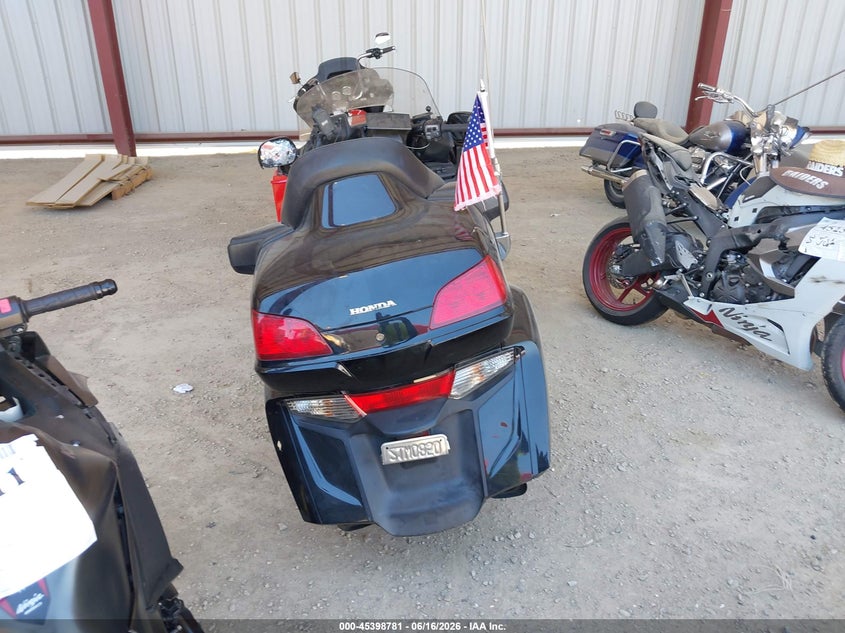 2012 Honda Gl1800c VIN JH2SC68G0CK001041 IAAI salvage auction — FRONT END, Salvage (California), sold $4,500 on 2026-07-14 (photo 6)