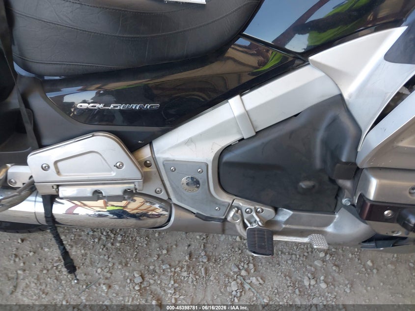 2012 Honda Gl1800c VIN JH2SC68G0CK001041 IAAI salvage auction — FRONT END, Salvage (California), sold $4,500 on 2026-07-14 (photo 8)