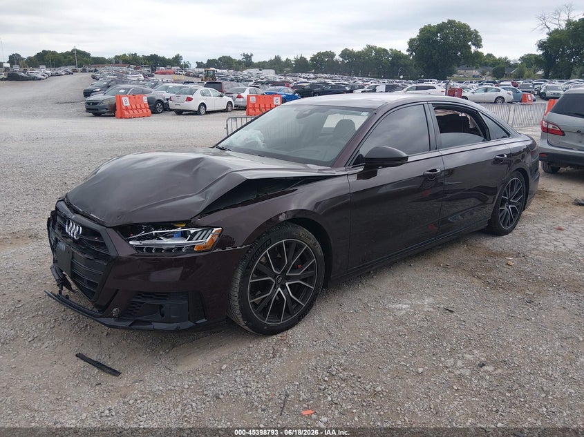 2020 Audi S8 VIN WAU8SAF84LN007005 IAAI salvage auction — FRONT END, Salvage (Kentucky), sold $18,900 on 2026-08-01 (photo 2)