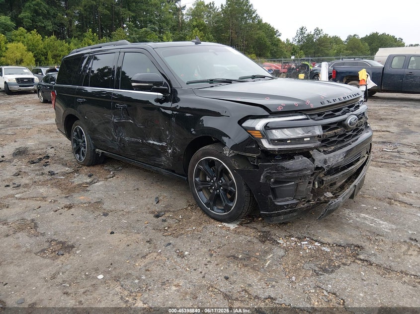 2023 Ford Expedition VIN 1FMJU1K88PEA37288 IAAI salvage auction — FRONT END, Salvage Title, sold $13,875 on 2026-08-19 (photo 1)