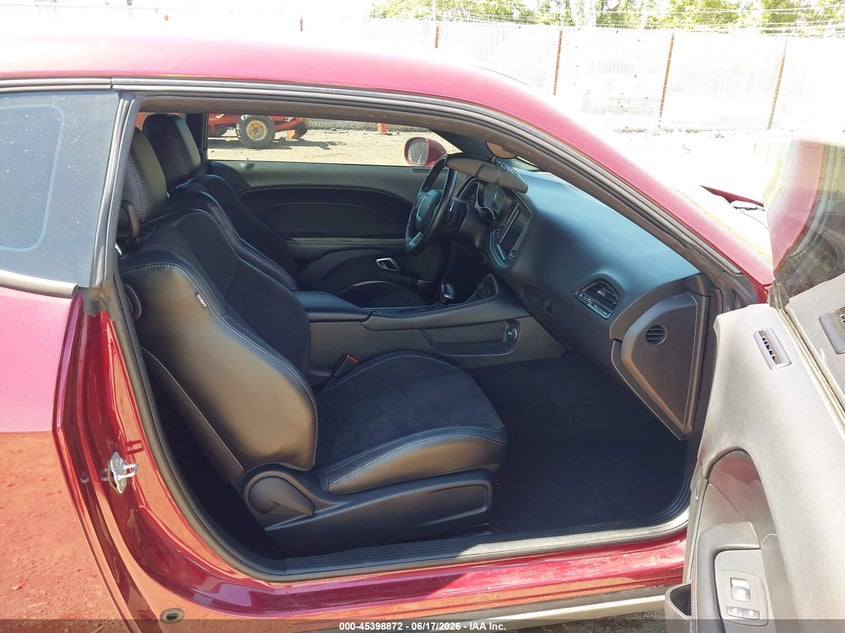 2019 Dodge Challenger VIN 2C3CDZFJXKH712766 IAAI salvage auction — RIGHT SIDE, Salvage (Ohio), sold $14,100 on 2026-07-30 (photo 5)