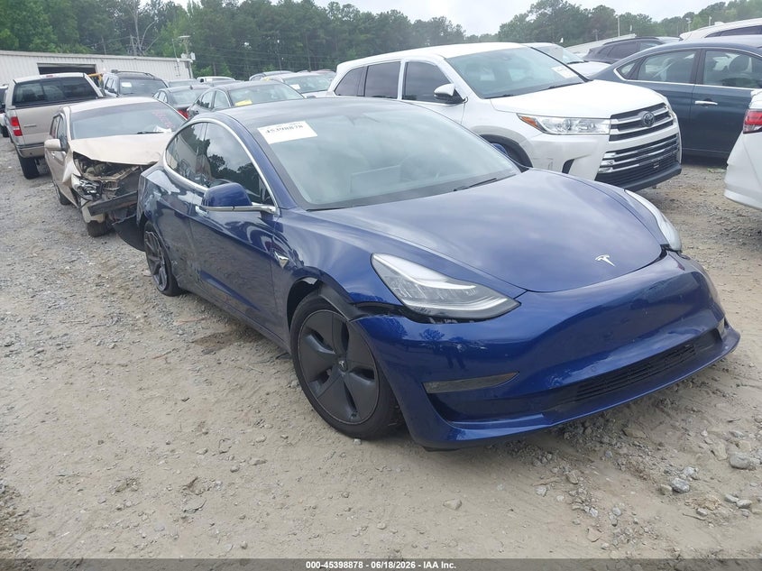 2018 Tesla Model 3 VIN 5YJ3E1EB1JF086081 IAAI salvage auction — FRONT END, Salvage Title, sold $4,750 on 2026-07-23 (photo 1)