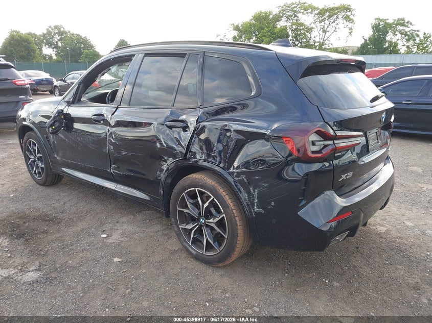 2024 BMW X3 VIN WBX57DP00RN282738 IAAI salvage auction — LEFT & RIGHT, Salvage (Pennsylvania), sold $8,900 on 2026-07-31 (photo 3)
