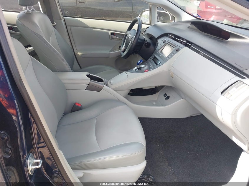 2014 Toyota Prius VIN JTDKN3DUXE0358383 IAAI salvage auction — FRONT END, Salvage Title, sold $1,800 on 2026-07-29 (photo 5)