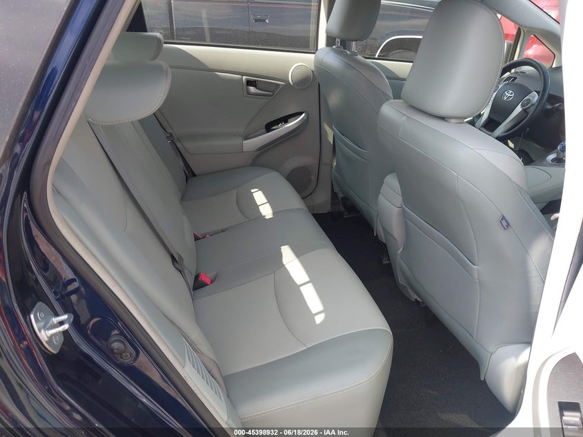 2014 Toyota Prius VIN JTDKN3DUXE0358383 IAAI salvage auction — FRONT END, Salvage Title, sold $1,800 on 2026-07-29 (photo 8)