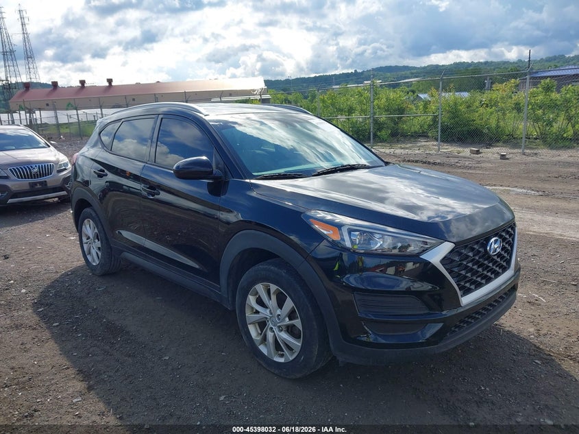 2019 Hyundai Tucson VIN KM8J3CA42KU007909 IAAI salvage auction — LEFT SIDE, Salvage Title, sold $2,600 on 2026-08-02 (photo 1)