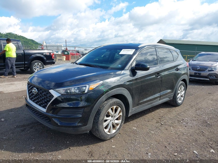 2019 Hyundai Tucson VIN KM8J3CA42KU007909 IAAI salvage auction — LEFT SIDE, Salvage Title, sold $2,600 on 2026-08-02 (photo 2)
