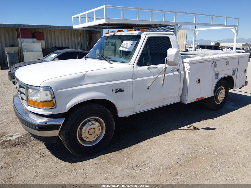 1992 Ford F350 VIN 2FDHF37G5NCA63516 IAAI salvage auction — LEFT FRONT, Salvage (California), sold $250 on 2026-07-09 (photo 2)