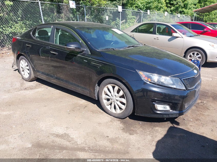 2014 Kia Optima VIN 5XXGN4A74EG268736 IAAI salvage auction — NORMAL WEAR, Clear (Maryland), sold $425 on 2026-07-21 (photo 1)