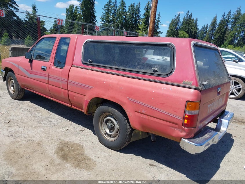 1990 Toyota Pickup VIN JT4VN93D9L5010317 IAAI salvage auction — NORMAL WEAR, Clear (Washington), sold $1,150 on 2026-07-29 (photo 3)