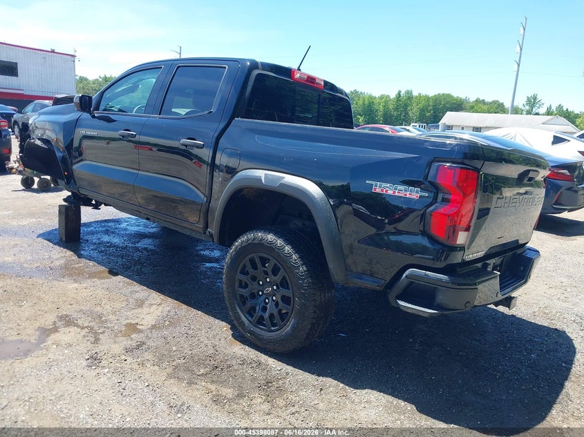 2025 Chevrolet Colorado VIN 1GCPTEEK0S1171860 IAAI salvage auction — FRONT END, Salvage Title, sold $9,100 on 2026-07-29 (photo 3)