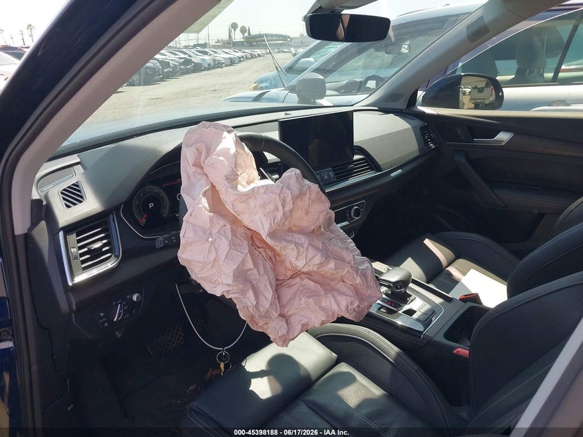 2022 Audi Q5 VIN WA1FAAFY1N2006003 IAAI salvage auction — RIGHT FRONT, Salvage Certificate (California), sold $3,750 on 2026-07-08 (photo 5)
