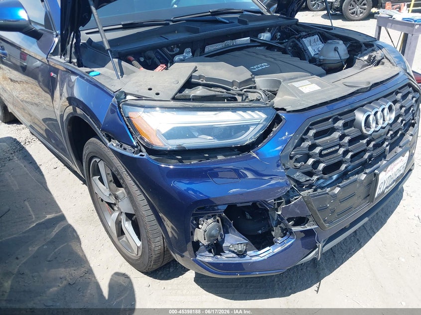 2022 Audi Q5 VIN WA1FAAFY1N2006003 IAAI salvage auction — RIGHT FRONT, Salvage Certificate (California), sold $3,750 on 2026-07-08 (photo 6)