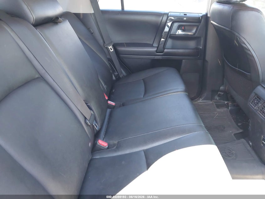 2017 Toyota 4runner VIN JTEBU5JR3H5424547 IAAI salvage auction — UNKNOWN, Clear (New York), sold $15,100 on 2026-07-28 (photo 8)