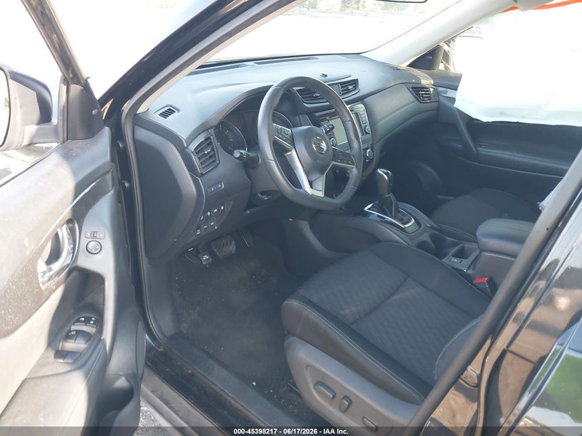 2019 Nissan Rogue VIN KNMAT2MV2KP527254 IAAI salvage auction — SIDE, Rebuildable (Florida), sold $2,550 on 2026-07-16 (photo 5)
