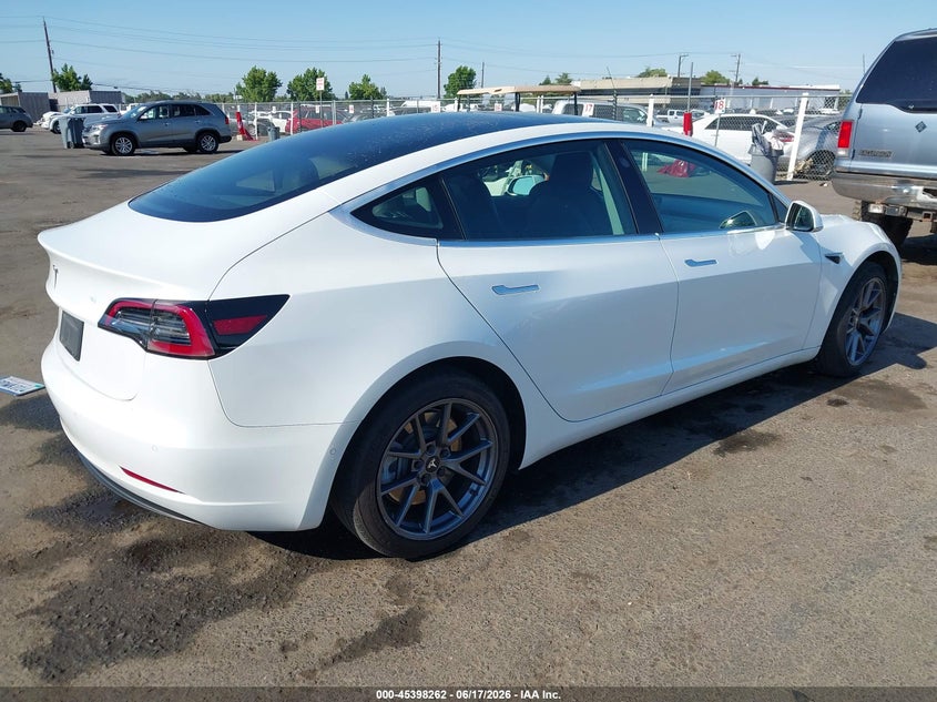 2019 Tesla Model 3 VIN 5YJ3E1EA9KF347269 IAAI salvage auction — LEFT SIDE, Salvage (California), sold $7,200 on 2026-07-09 (photo 4)