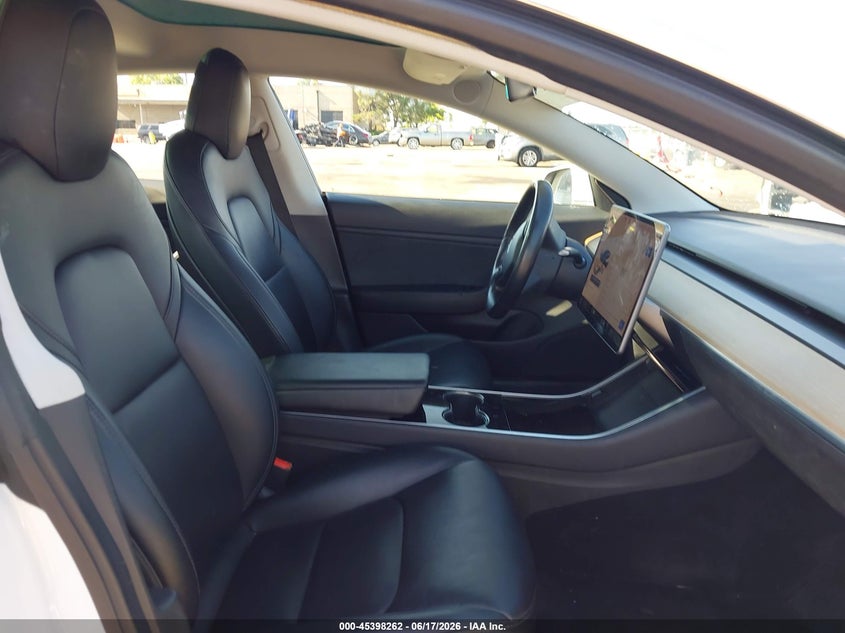2019 Tesla Model 3 VIN 5YJ3E1EA9KF347269 IAAI salvage auction — LEFT SIDE, Salvage (California), sold $7,200 on 2026-07-09 (photo 5)