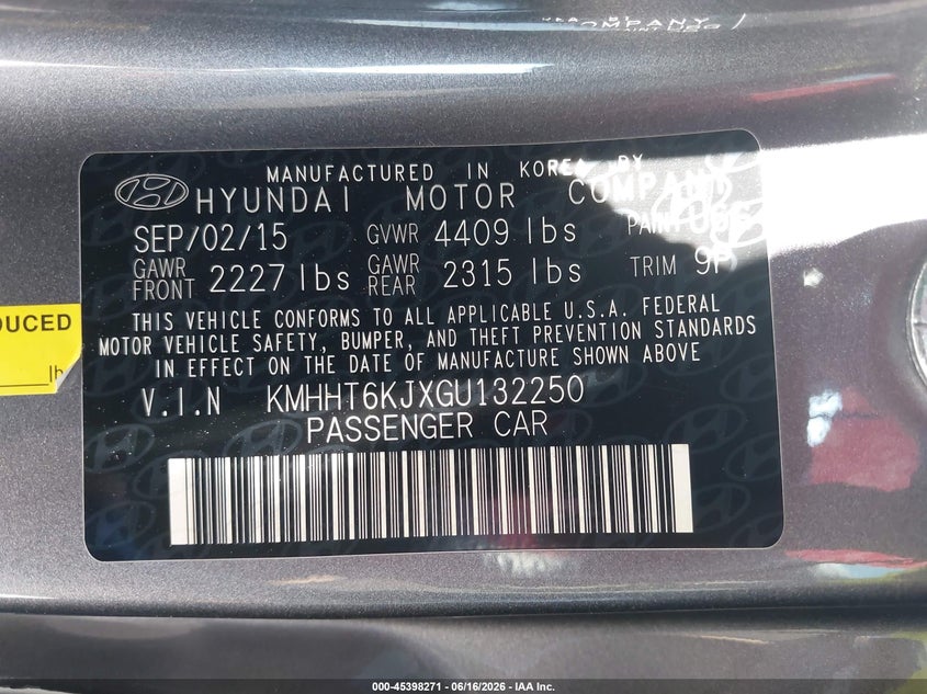 2016 Hyundai Genesis VIN KMHHT6KJXGU132250 IAAI salvage auction — LEFT & RIGHT, Salvage Title, sold $3,350 on 2026-07-23 (photo 9)