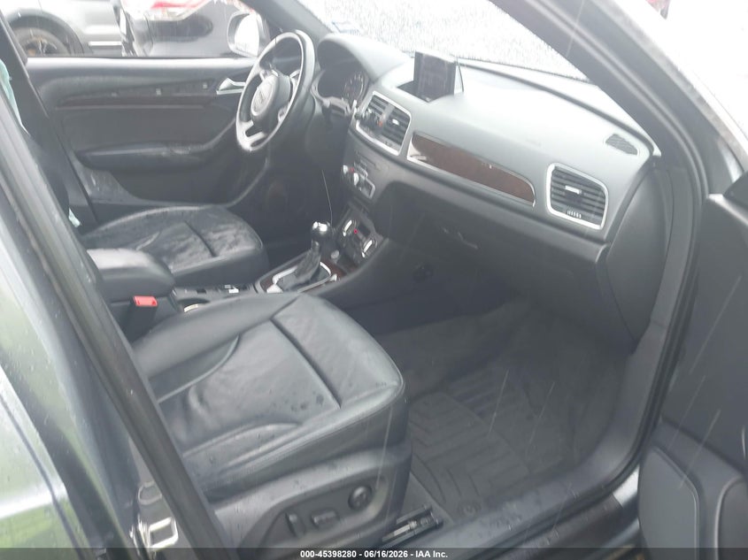 2015 Audi Q3 VIN WA1BFCFS9FR007965 IAAI salvage auction — LEFT SIDE, Salvage (Texas), sold $1,350 on 2026-07-15 (photo 5)