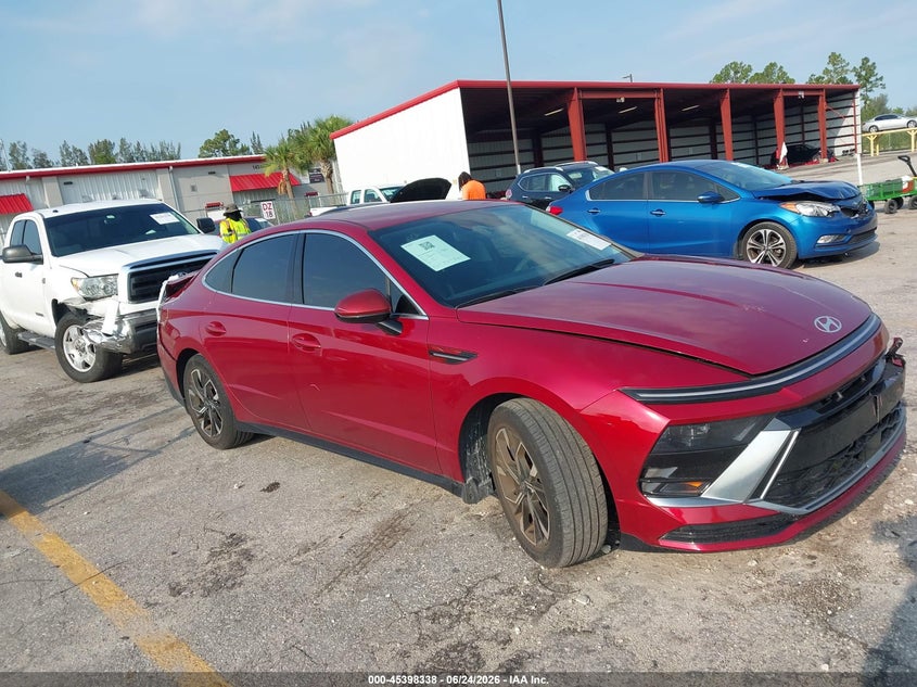 2024 Hyundai Sonata VIN KMHL64JA0RA387310 IAAI salvage auction — REAR END, Rebuildable (Florida), sold $4,950 on 2026-07-29 (photo 1)