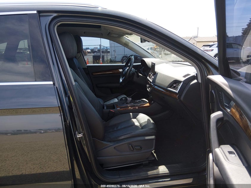 2018 Audi Q5 VIN WA1BNAFY9J2082209 IAAI salvage auction — NORMAL WEAR, Peddle Clear Public-Restricted (Oregon), sold $4,500 on 2026-07-29 (photo 5)
