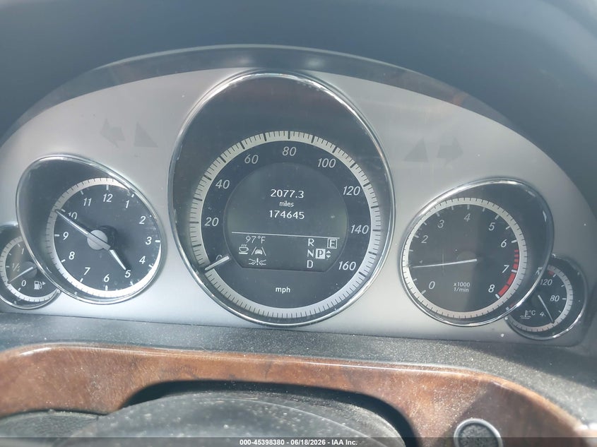 2011 Mercedes-benz E-class VIN WDDHF5GB9BA354799 IAAI salvage auction — NORMAL WEAR, Original (Texas), sold $1,500 on 2026-07-06 (photo 7)