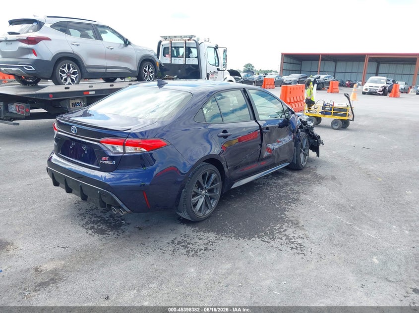 2024 Toyota Corolla VIN JTDBCMFE8RJ027089 IAAI salvage auction — RIGHT SIDE, Salvage (Missouri), sold $7,350 on 2026-07-28 (photo 4)