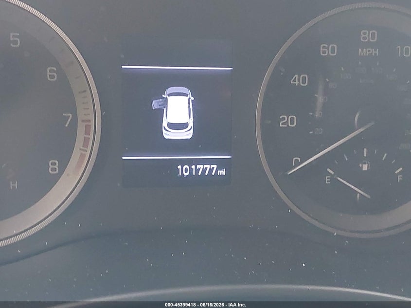 2019 Hyundai Tucson VIN KM8J33AL4KU896624 IAAI salvage auction — FRONT END, Salvage Title, sold $0 on 2026-09-28 (photo 7)