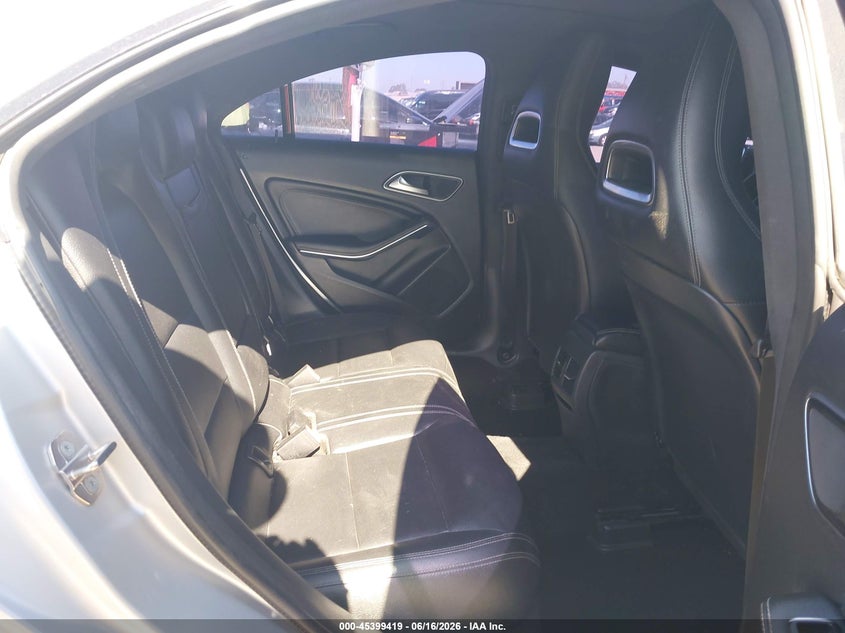 2019 Mercedes-benz Cla-klasse VIN WDDSJ4EB4KN721151 IAAI salvage auction — LEFT FRONT, Salvage Title, sold $1,350 on 2026-08-05 (photo 8)