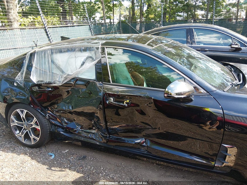 2018 Kia Stinger VIN KNAE55LC9J6015697 IAAI salvage auction — LEFT & RIGHT, Clear (Virginia), sold $2,850 on 2026-07-09 (photo 6)
