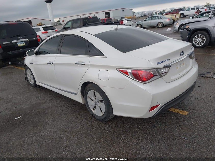 2013 Hyundai Sonata VIN KMHEC4A42DA084680 IAAI salvage auction — LEFT FRONT, Salvage (Iowa), sold $25 on 2026-07-28 (photo 3)