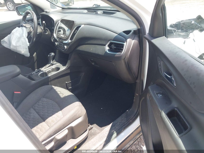 2018 Chevrolet Equinox VIN 2GNAXSEVXJ6266156 IAAI salvage auction — FRONT END, Salvage Title, sold $2,850 on 2026-07-28 (photo 5)