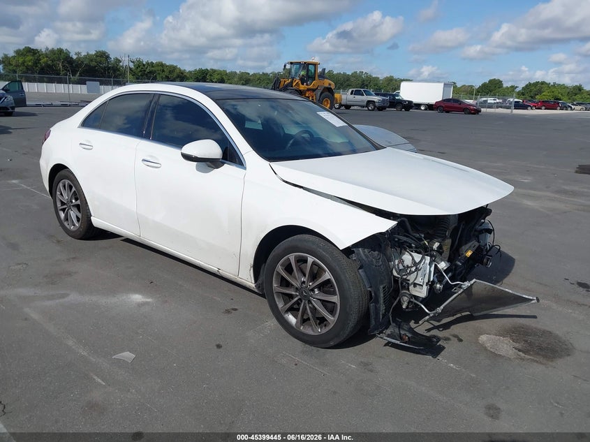 2020 Mercedes-benz A-klasse VIN W1K3G4EB9LW045276 IAAI salvage auction — FRONT END, Rebuildable (Florida), sold $4,775 on 2026-07-29 (photo 1)